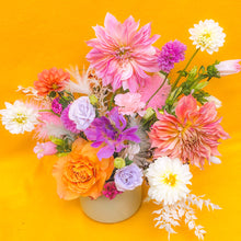 Load image into Gallery viewer, Spring Mix - Designers Choice - Vase Arrangement
