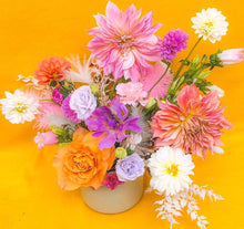 Load image into Gallery viewer, Spring Mix - Designers Choice - Vase Arrangement
